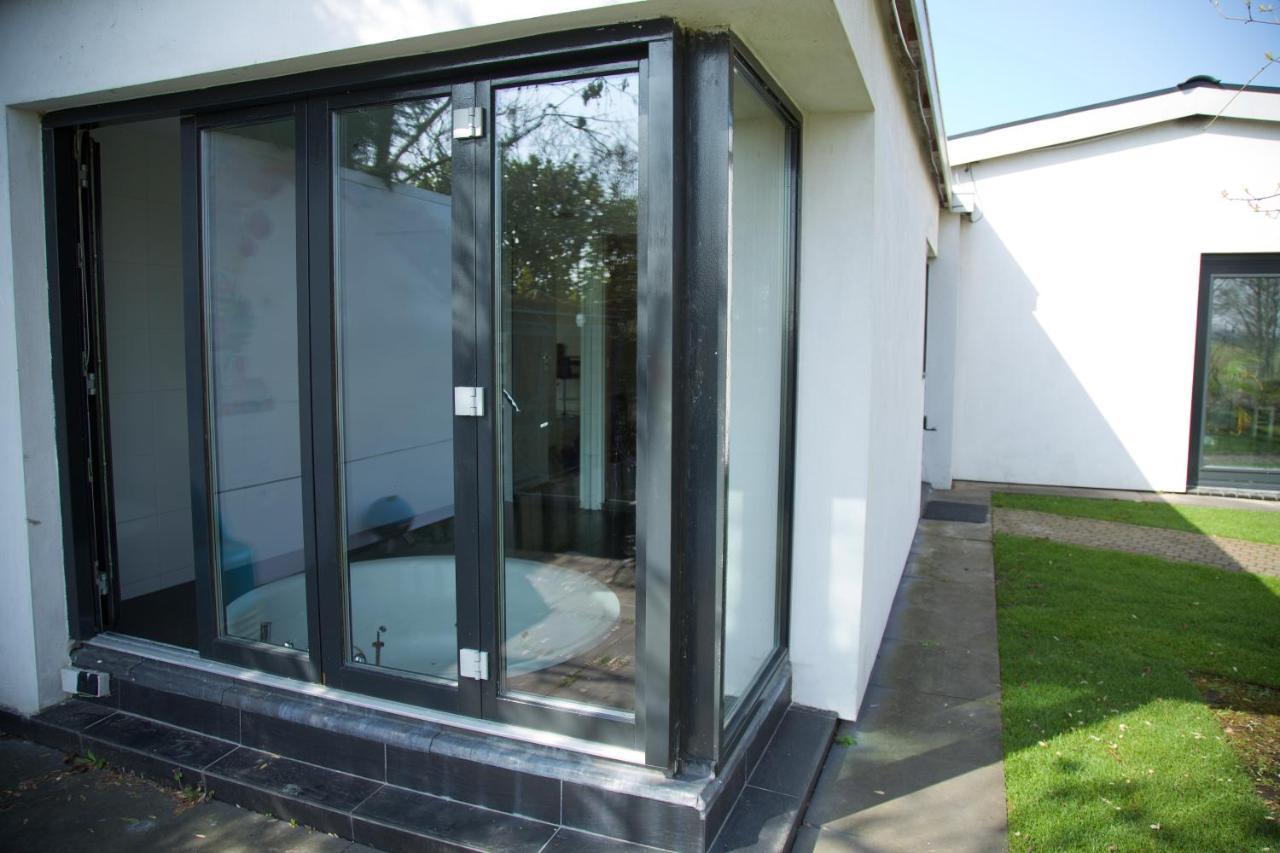 Bungalow Haarlem Amsterdam With Jacuzzi Vijfhuizen Luaran gambar