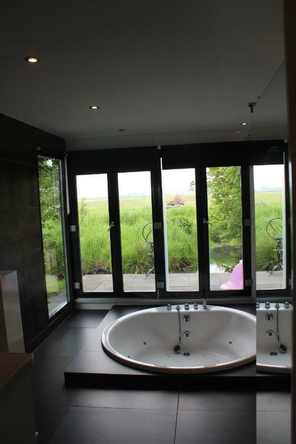 Bungalow Haarlem Amsterdam With Jacuzzi Vijfhuizen Luaran gambar